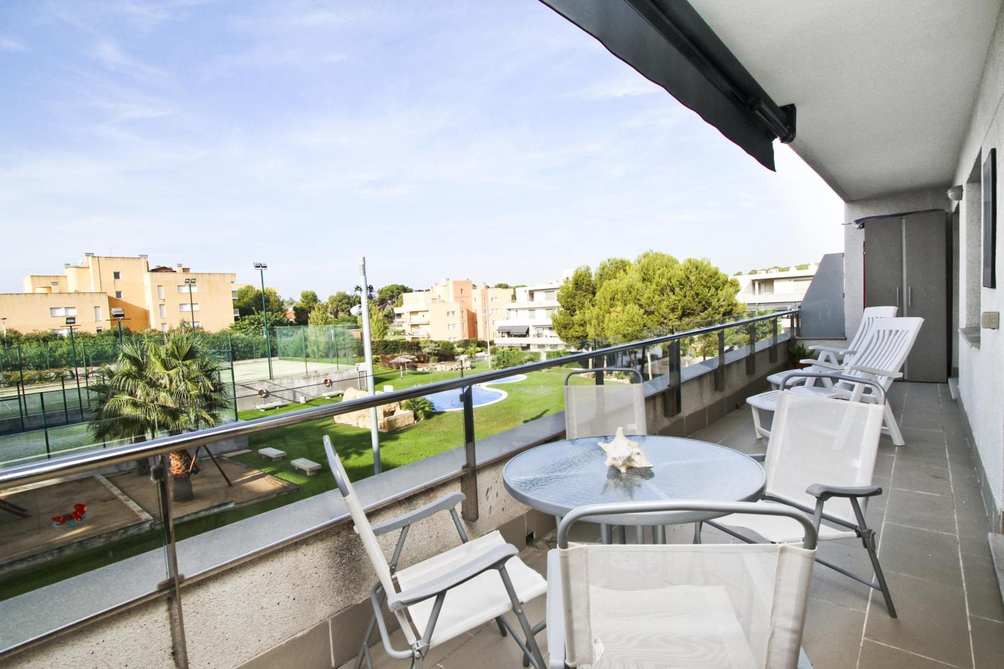 J Tramuntana Planet Costa Dorada Apartment Salou Luaran gambar