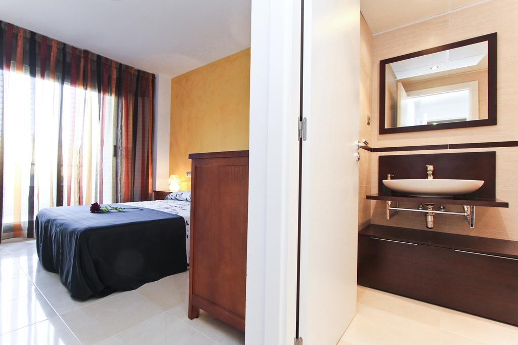 J Tramuntana Planet Costa Dorada Apartment Salou Bilik gambar